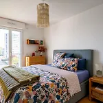 Stunning Private Room To Visit Paris